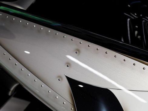 Used 2020 McLaren Senna RWD image 41