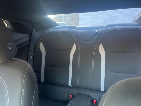 Used 2020 Chevrolet Camaro SS image 28