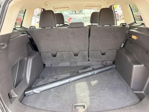Used 2017 Ford Escape SE AWD/4WD image 36