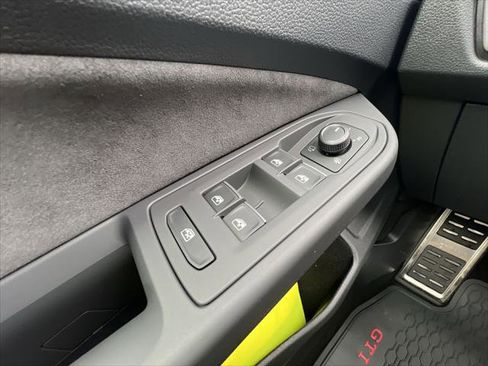 New 2026 Volkswagen GTI S image 13