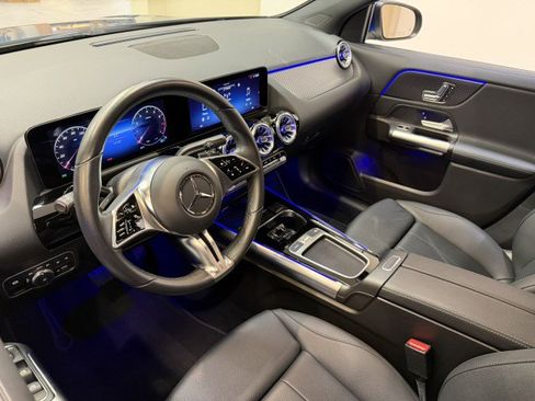 Certified 2025 Mercedes-Benz GLA 250 image 7