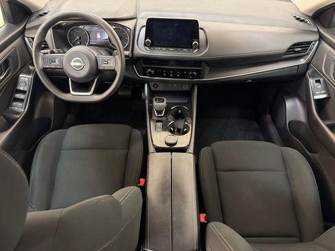 Used 2024 Nissan Rogue S AWD/4WD image 15