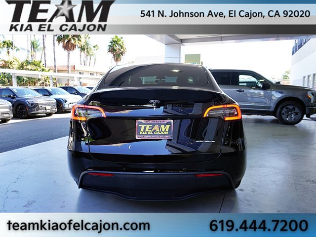 Used 2021 Tesla Model Y Long Range AWD/4WD image 9
