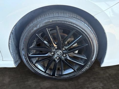 Used 2022 Toyota Camry SE w/ Convenience Package FWD image 35