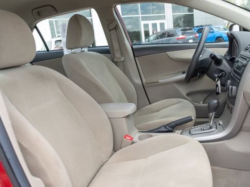 Used 2012 Toyota Corolla LE w/ Protection Pkg FWD image 17