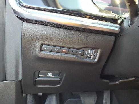 Used 2025 Jeep Wagoneer S Limited AWD/4WD image 16
