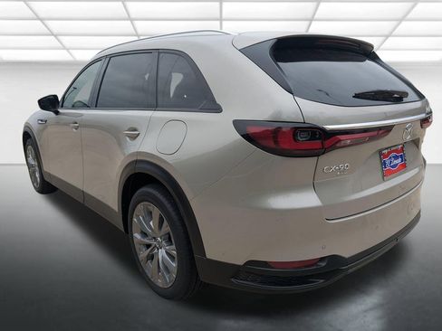 New 2026 MAZDA CX-90 3.3 Turbo w/ Preferred Package AWD/4WD image 2