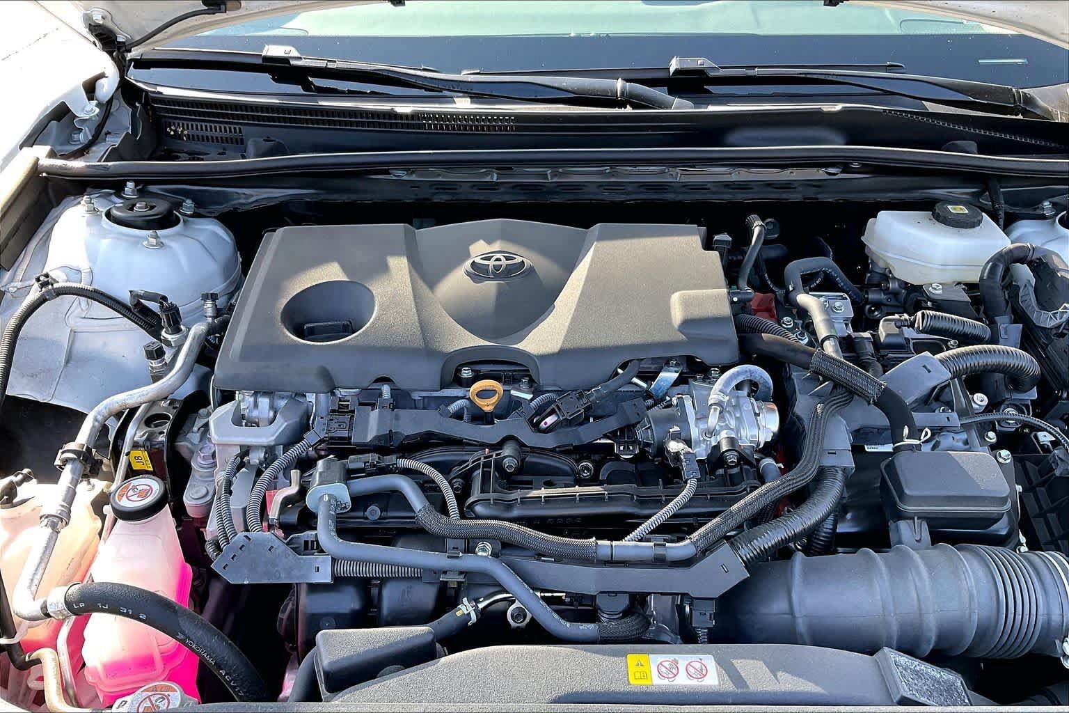 Used 2025 Toyota Camry LE FWD image 31