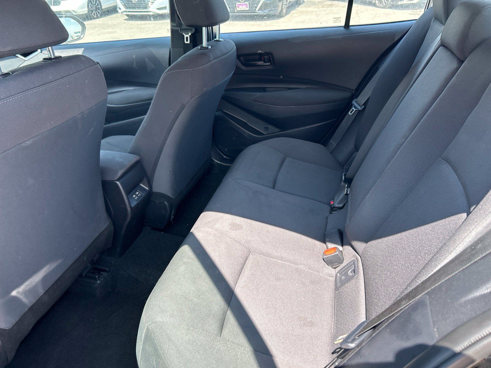 Used 2025 Toyota Corolla LE FWD image 9