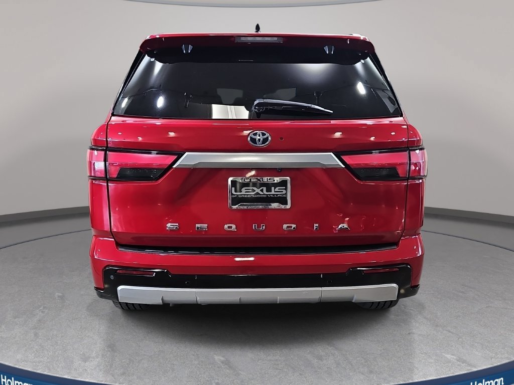 Used 2023 Toyota Sequoia Capstone AWD/4WD image 7