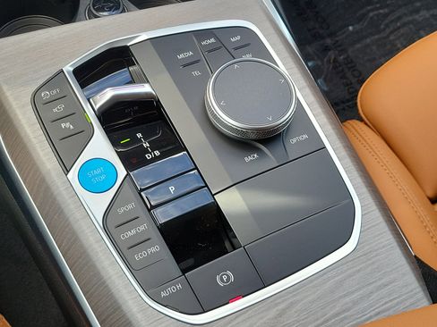 New 2026 BMW i4 eDrive40 w/ Premium Package RWD image 34