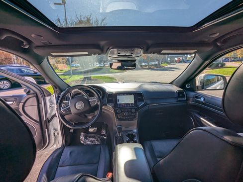 Used 2021 Jeep Grand Cherokee High Altitude image 12