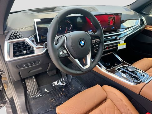 New 2026 BMW X5 xDrive50e AWD/4WD image 7