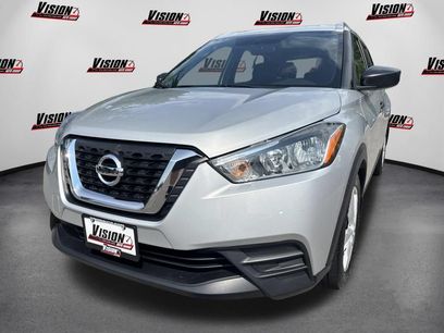 Used 2018 Nissan Kicks S