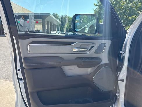 Used 2026 RAM 1500 Laramie AWD/4WD image 6