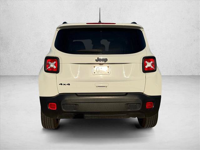 Used 2023 Jeep Renegade Latitude AWD/4WD image 7
