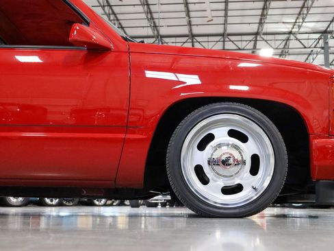 Used 1988 Chevrolet Silverado 1500 2WD Regular Cab image 37