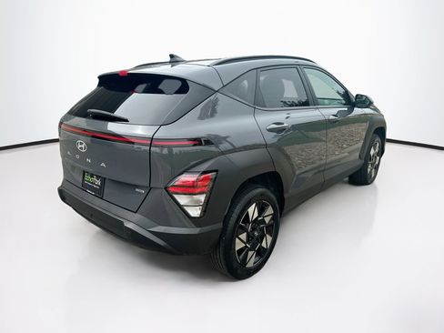 Used 2025 Hyundai Kona SEL AWD/4WD image 9