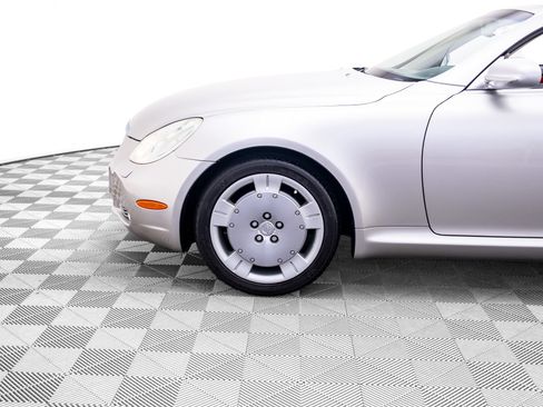 Used 2002 Lexus SC 430 Convertible RWD image 31