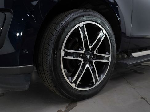 Used 2021 Ford Expedition Limited w/ Equipment Group 303A image 30