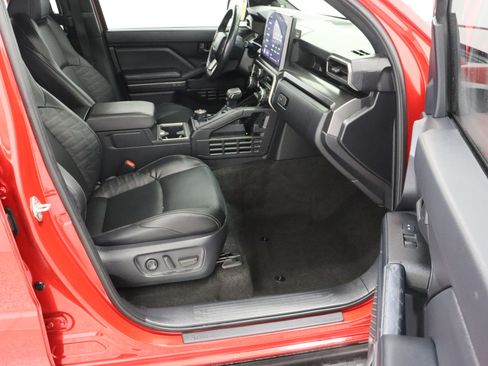 Certified 2025 Toyota 4Runner TRD Off-Road Premium w/ Tow Technology Package AWD/4WD image 40
