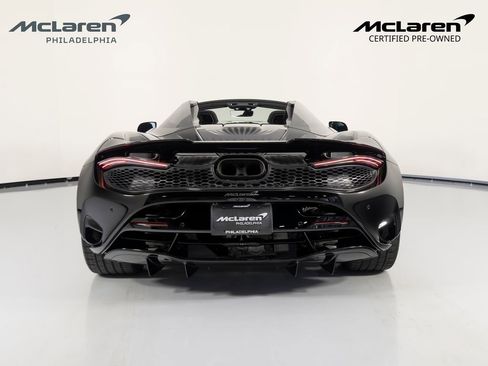 Used 2025 McLaren 750S Spider RWD image 5