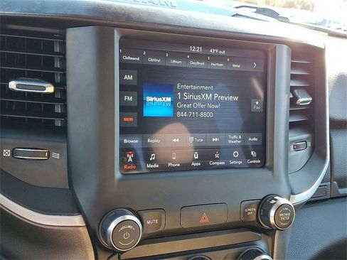 Used 2021 RAM 1500 Big Horn image 16