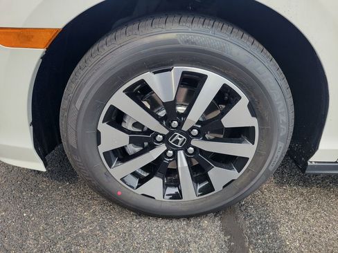 New 2026 Honda Odyssey EX-L image 10
