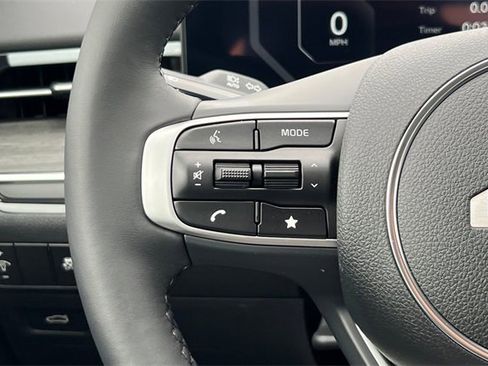 New 2026 Kia K5 EX image 28