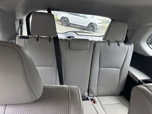 Used 2024 Toyota Grand Highlander AWD image 45