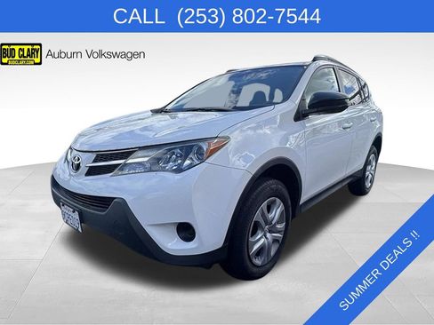 Used 2015 Toyota RAV4 LE AWD/4WD image 1