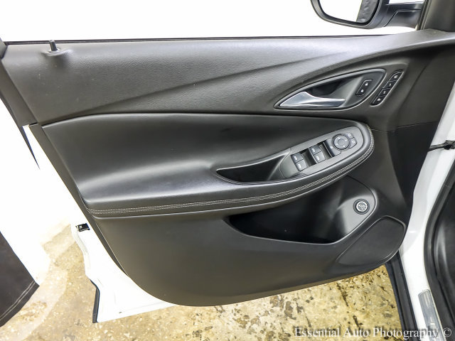 Used 2021 Buick Encore GX Essence w/ Advanced Technology Package FWD image 19