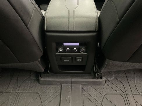 Used 2023 Chevrolet Traverse High Country w/ LPO, Floor Liner Package AWD/4WD image 31