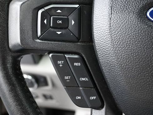 Used 2020 Ford F150 XLT w/ Equipment Group 302A Luxury AWD/4WD image 18