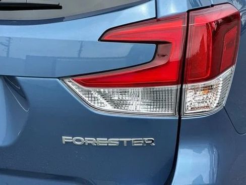 Used 2019 Subaru Forester Premium AWD/4WD image 33