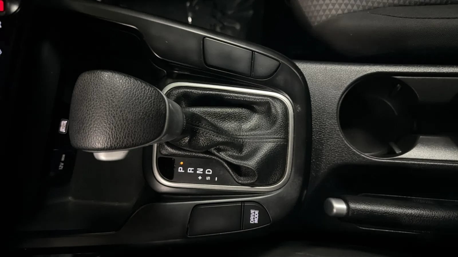 Used 2023 Kia Soul LX w/ Option Group 015 FWD image 12