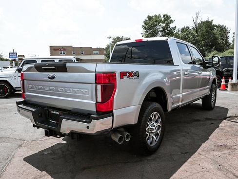 Used 2022 Ford F250 Lariat w/ Lariat Ultimate Package AWD/4WD image 6