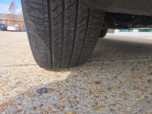 Used 2021 Subaru Forester image 39