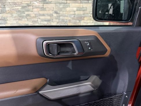 Used 2022 Ford Bronco Outer Banks image 12