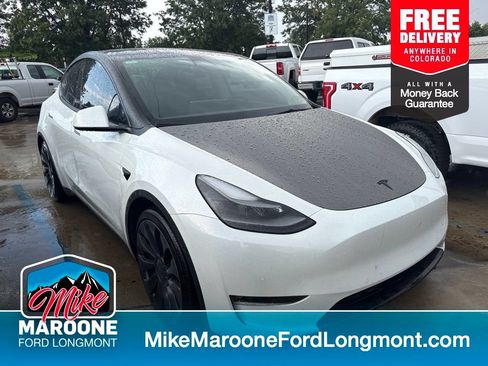 Used 2022 Tesla Model Y Performance AWD/4WD image 1