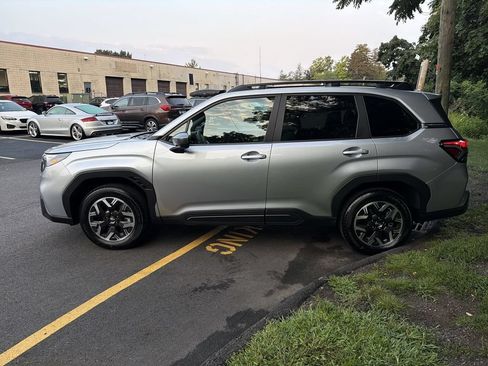 Certified 2026 Subaru Forester Premium AWD/4WD image 5