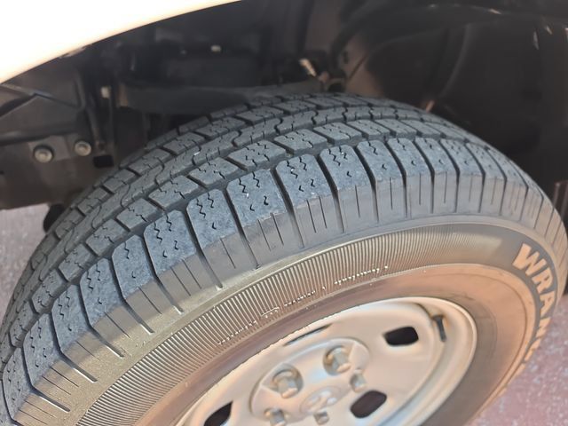 Used 2019 RAM 1500 4x4 Crew Cab Classic image 25
