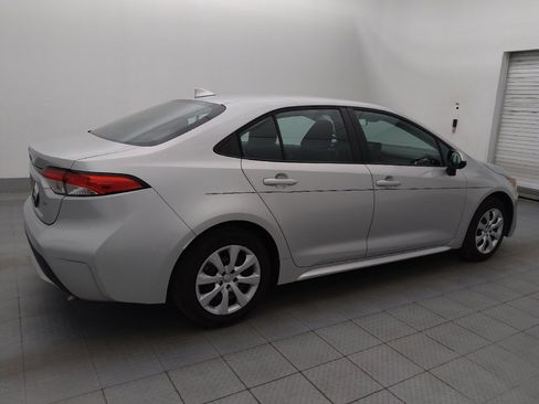 Used 2022 Toyota Corolla LE image 10