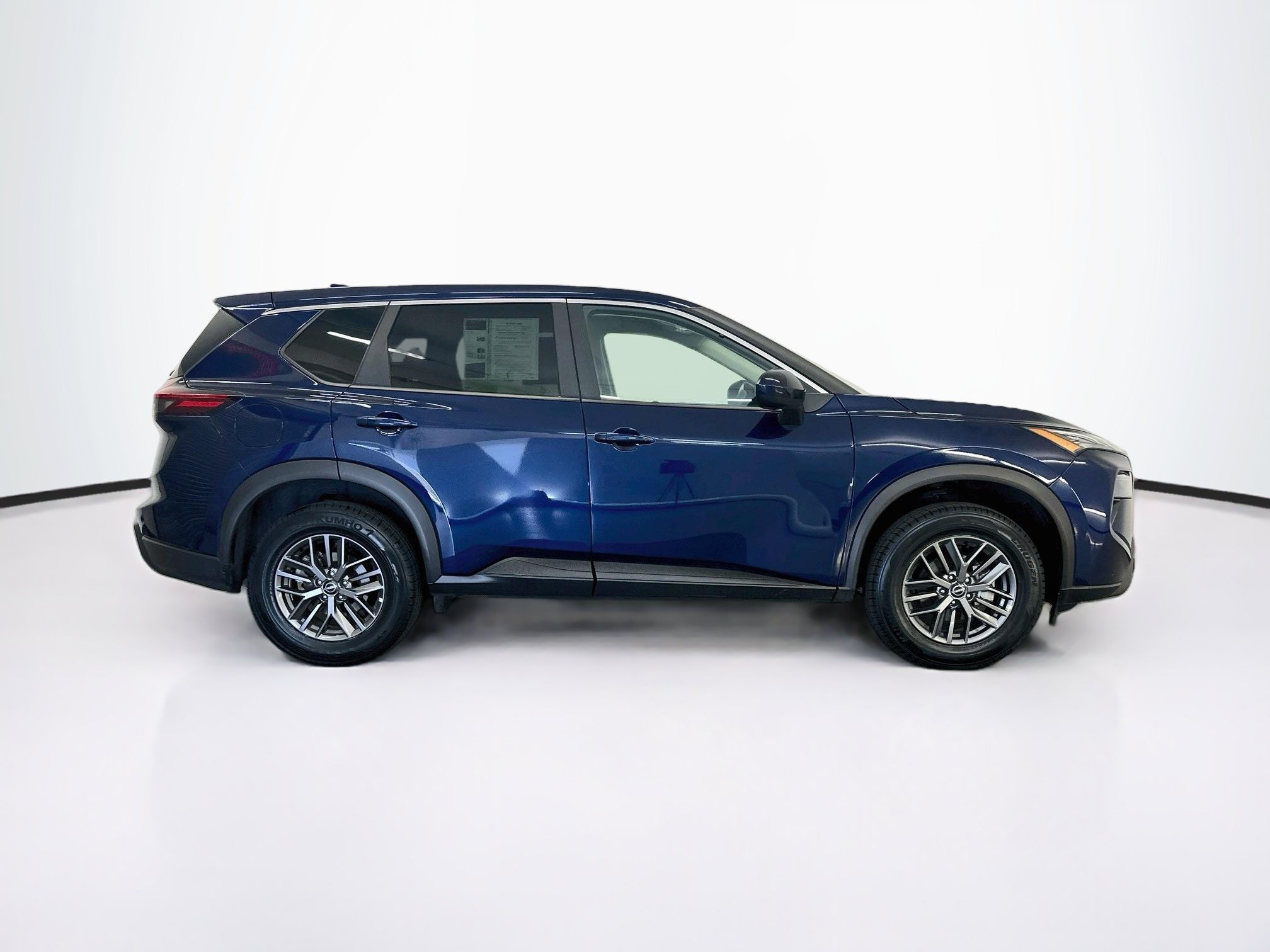 Used 2026 Nissan Rogue SV AWD/4WD image 10