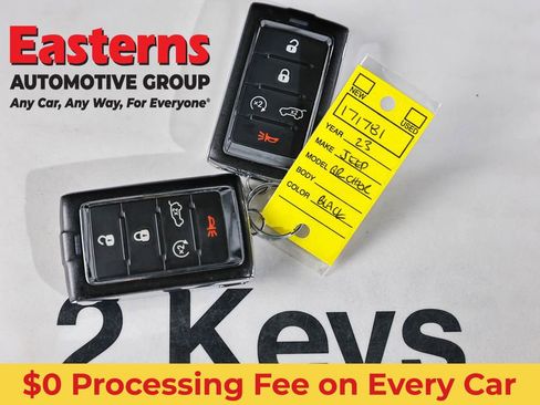 Used 2023 Jeep Grand Cherokee 4WD 4xe image 27