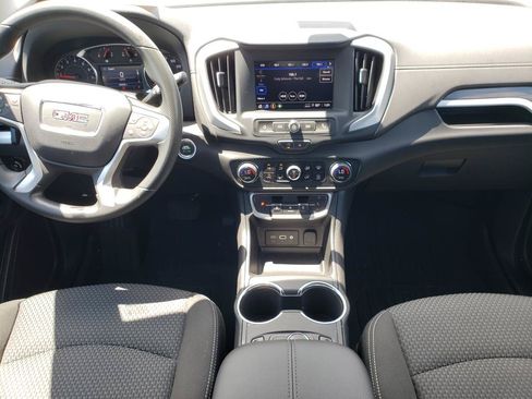 Used 2023 GMC Terrain SLE w/ Driver Convenience Package FWD image 12