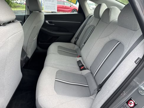 Used 2021 Hyundai Sonata SE image 6