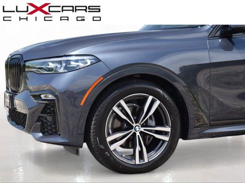 Used 2020 BMW X7 xDrive40i w/ M Sport Package AWD/4WD image 22