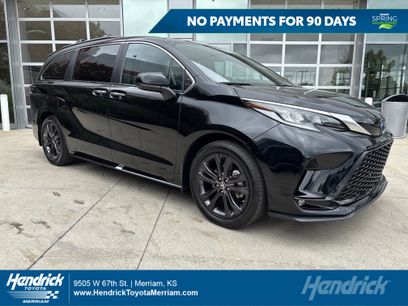 Used 2024 Toyota Sienna XSE