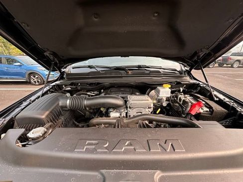 Used 2023 RAM 1500 Laramie AWD/4WD image 17